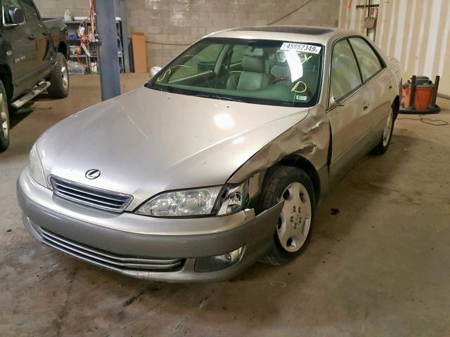 JT8BF28G8Y5101644 - 2000 LEXUS ES 300 GRAY photo 2