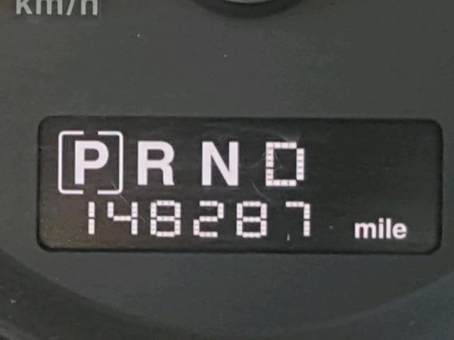 1J8HG48K98C234989 - 2008 JEEP COMMANDER WHITE photo 8