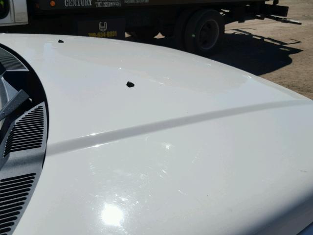 1J8HG48K98C234989 - 2008 JEEP COMMANDER WHITE photo 9