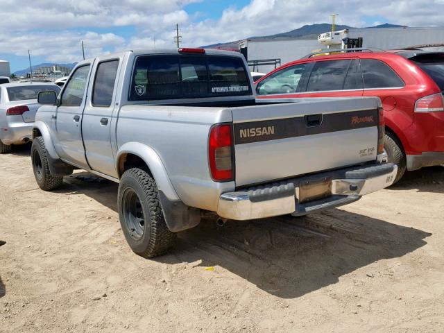 1N6ED27T8YC337786 - 2000 NISSAN FRONTIER C SILVER photo 3