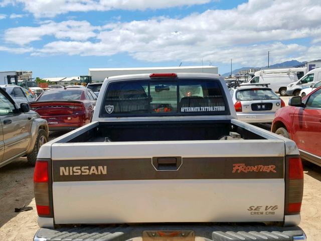 1N6ED27T8YC337786 - 2000 NISSAN FRONTIER C SILVER photo 6