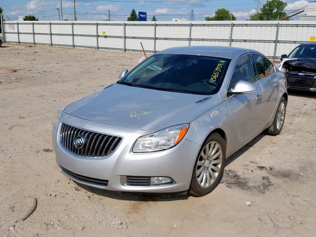 2G4GS5EV6D9214248 - 2013 BUICK REGAL PREM SILVER photo 2