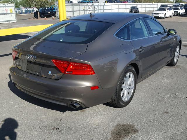 WAUSGAFC6CN002402 - 2012 AUDI A7 PRESTIG GRAY photo 4