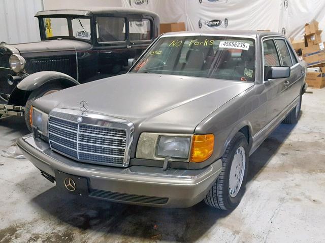 WDBCA39D9JA377227 - 1988 MERCEDES-BENZ 560 SEL GRAY photo 2