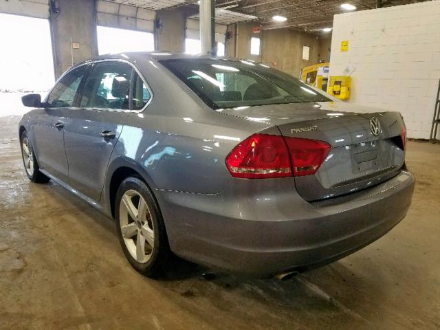 1VWBP7A37DC046013 - 2013 VOLKSWAGEN PASSAT SE GRAY photo 3