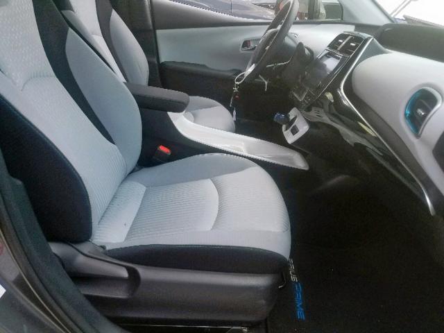 JTDKARFP4H3042745 - 2017 TOYOTA PRIUS PRIM 灰色 照片 5