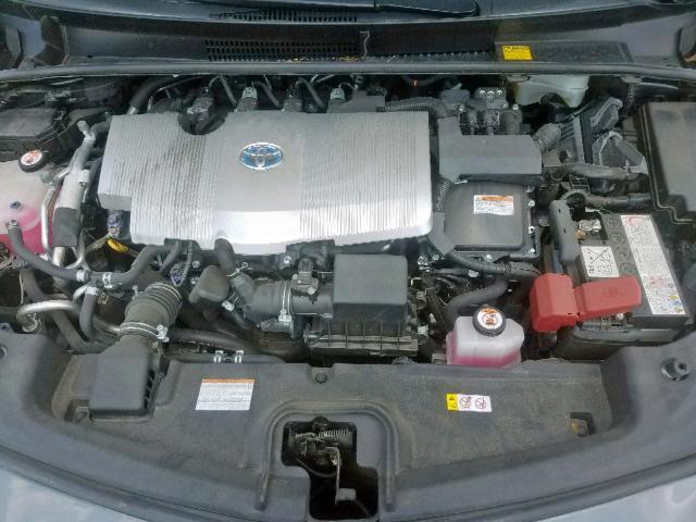 JTDKARFP4H3042745 - 2017 TOYOTA PRIUS PRIM 灰色 照片 7