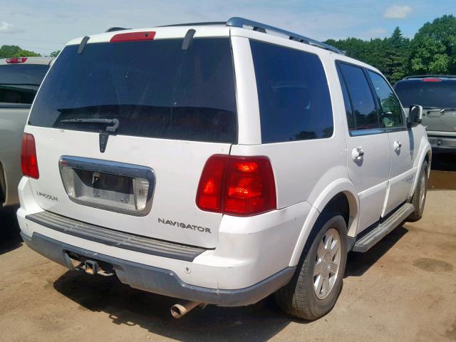 5LMFU275X5LJ00293 - 2005 LINCOLN NAVIGATOR 白色 照片 4