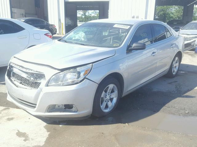 1G11B5SA9DF146488 - 2013 CHEVROLET MALIBU LS 银色 照片 2