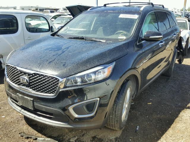 5XYPG4A30GG093570 - 2016 KIA SORENTO LX BLACK photo 2