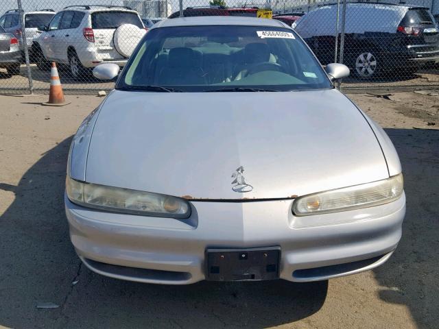 1G3WS52K2WF370078 - 1998 OLDSMOBILE INTRIGUE G SILVER photo 9