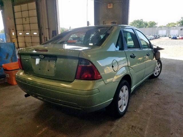 1FAHP34N57W361002 - 2007 FORD FOCUS ZX4 GREEN photo 4