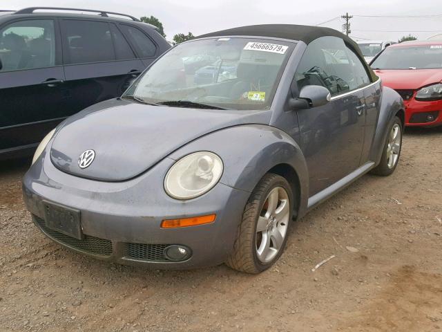 3VWSF31Y46M308353 - 2006 VOLKSWAGEN NEW BEETLE ნაცრისფერი ფოტო 2
