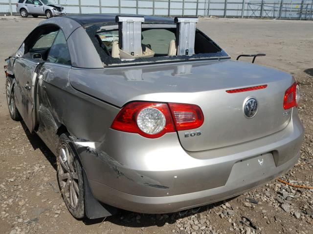 WVWFA71F67V030300 - 2007 VOLKSWAGEN EOS 2.0T L BEIGE photo 3