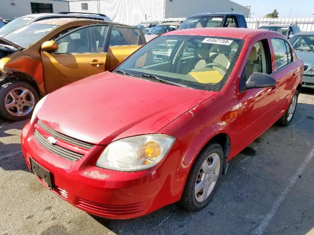 1G1AK52F057559441 - 2005 CHEVROLET COBALT RED photo 2