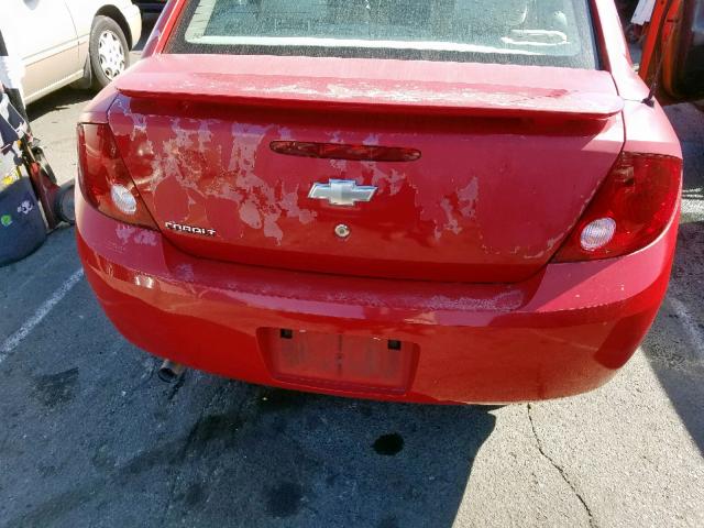 1G1AK52F057559441 - 2005 CHEVROLET COBALT RED photo 9