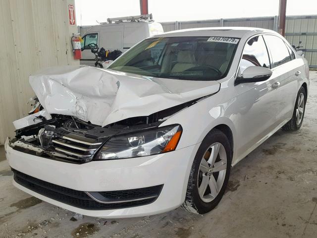 1VWBH7A32CC023766 - 2012 VOLKSWAGEN PASSAT SE WHITE photo 2