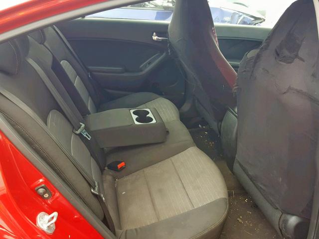 KNAFX4A89G5524372 - 2016 KIA FORTE EX RED photo 6