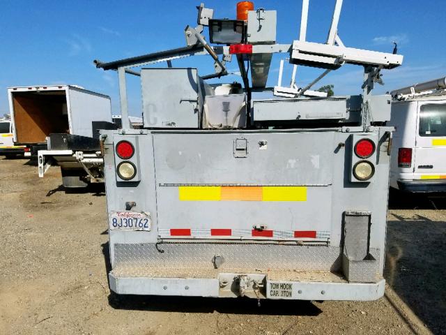 1FTWF30518EA26935 - 2008 FORD F350 SRW S WHITE photo 6