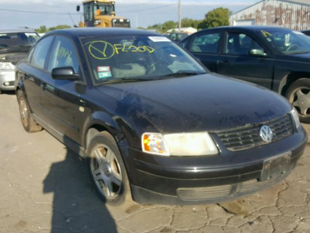 WVWPD23B6YP217244 - 2000 VOLKSWAGEN PASSAT GLX 黑色 照片 1