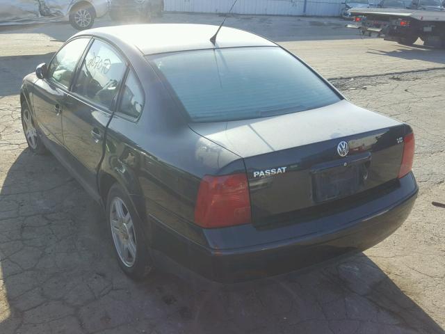 WVWPD23B6YP217244 - 2000 VOLKSWAGEN PASSAT GLX 黑色 照片 3