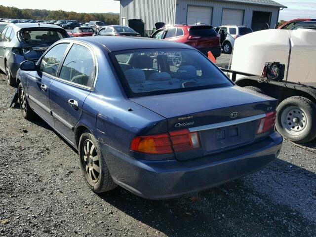 KNAGD128425183417 - 2002 KIA OPTIMA BLUE photo 3