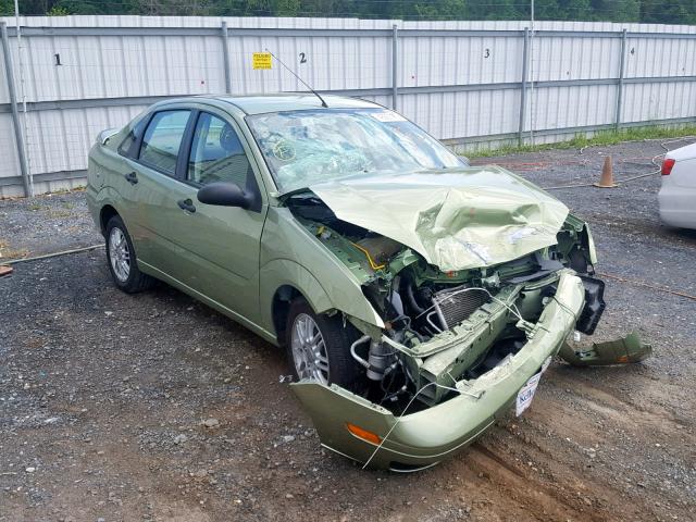 1FAHP34N67W220973 - 2007 FORD FOCUS ZX4 GREEN photo 1