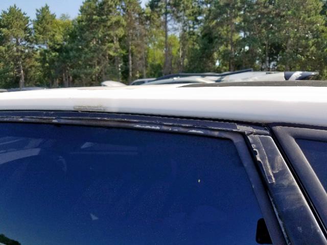 1G1ZU648X4F226069 - 2004 CHEVROLET MALIBU MAX 白色 照片 9