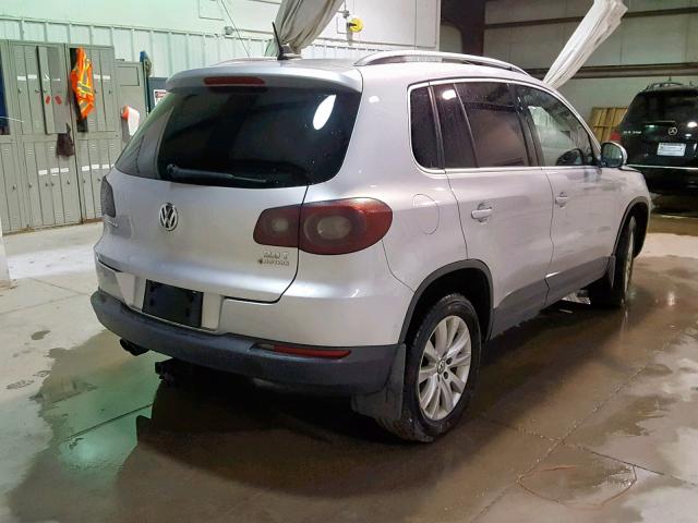 WVGBV75N39W526359 - 2009 VOLKSWAGEN TIGUAN SE SILVER photo 4