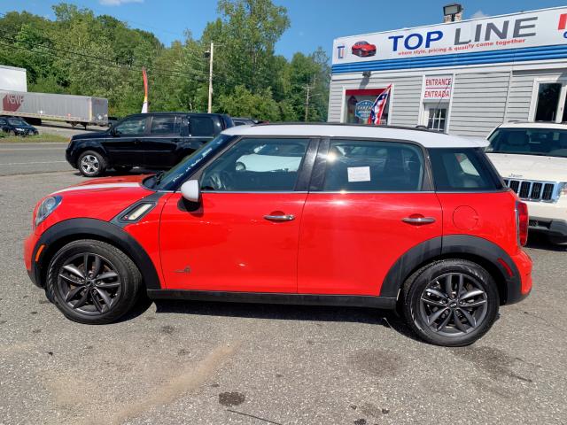 WMWZC5C57BWH99102 - 2011 MINI COOPER S C RED photo 5