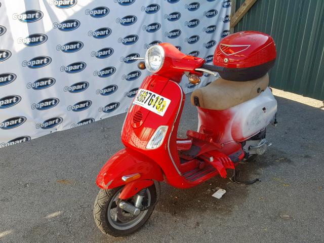 ZAPC386B195009316 - 2009 VESPA LX 50 RED photo 2