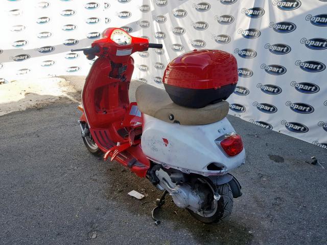 ZAPC386B195009316 - 2009 VESPA LX 50 RED photo 3