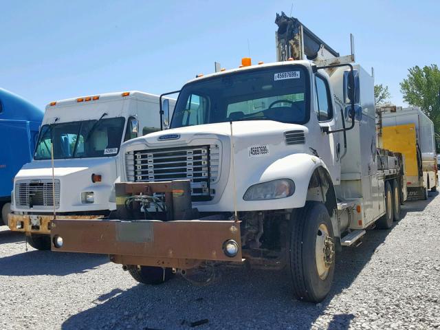 1FVHC7CV0ADAR5431 - 2010 FREIGHTLINER M2 112V HE WHITE photo 2