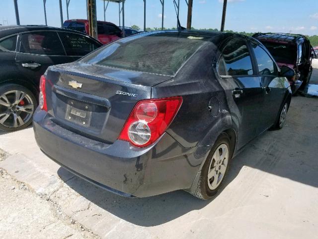 1G1JA5SH4D4115614 - 2013 CHEVROLET SONIC LS 黑色 照片 4