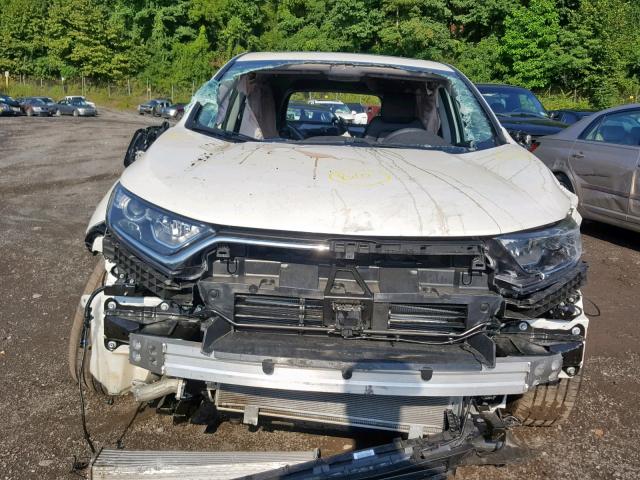 5J6RW2H81JL023616 - 2018 HONDA CR-V EXL WHITE photo 9