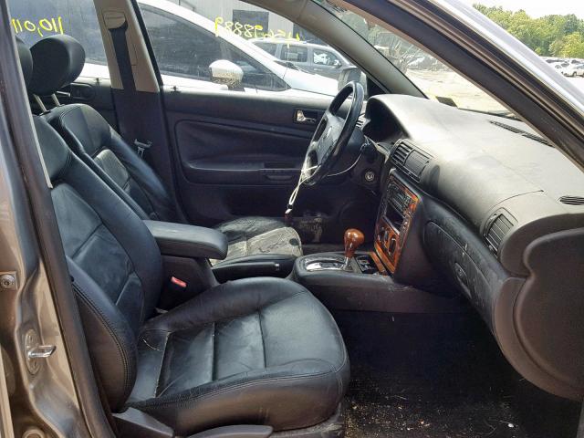 WVWSH63B21P285567 - 2001 VOLKSWAGEN PASSAT GLS GRAY photo 5