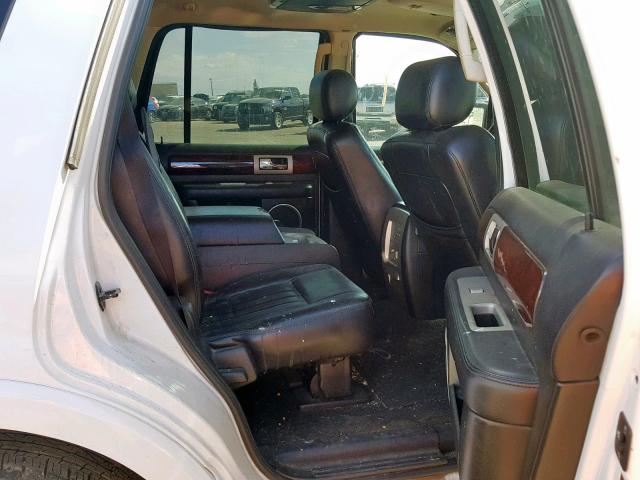 5LMFU28R53LJ33989 - 2003 LINCOLN NAVIGATOR თეთრი ფოტო 6