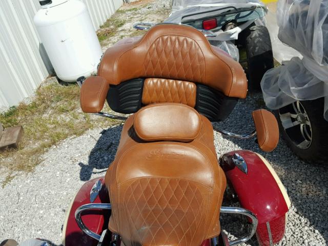 56KTRAAA0F3328925 - 2015 INDIAN MOTORCYCLE CO. ROADMASTER TWO TONE photo 6