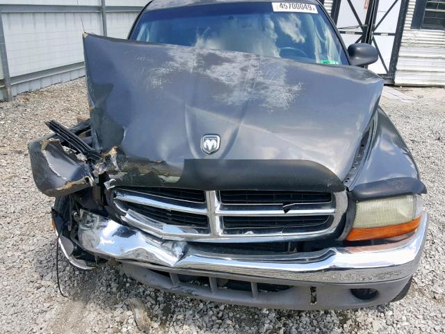 1D7HG48N13S127067 - 2003 DODGE DAKOTA QUA GRAY photo 7