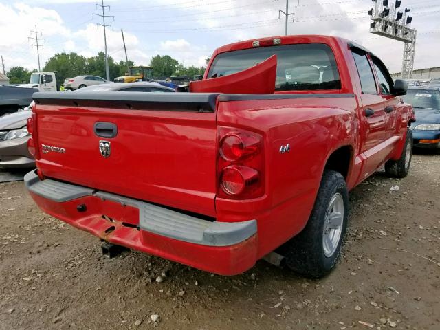 1D7HW38K18S600735 - 2008 DODGE DAKOTA SXT RED photo 4