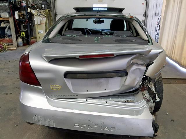 2G2WP552361253991 - 2006 PONTIAC GRAND PRIX SILVER photo 9