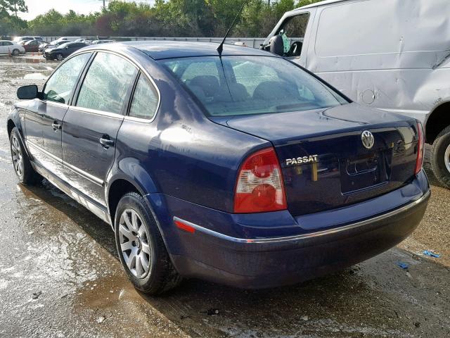 WVWPD63B23P358117 - 2003 VOLKSWAGEN PASSAT GLS BLUE photo 3