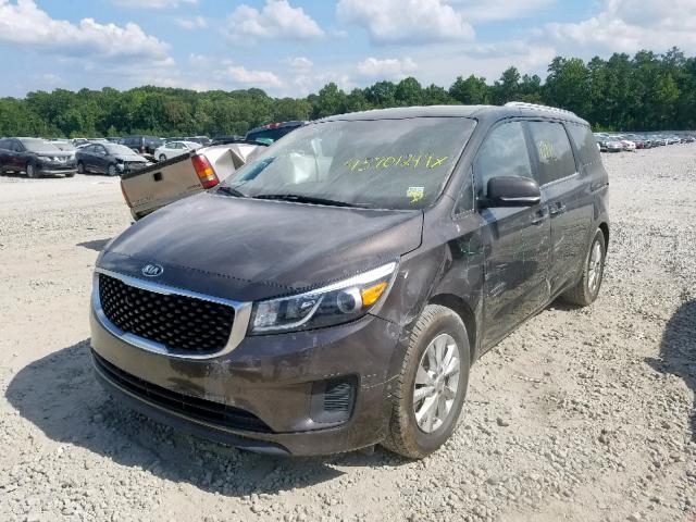 KNDMB5C1XF6072438 - 2015 KIA SEDONA LX BROWN photo 2