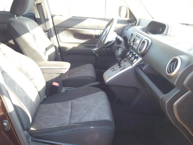 JTLZE4FE6DJ043099 - 2013 TOYOTA SCION XB Күлгін фото 5