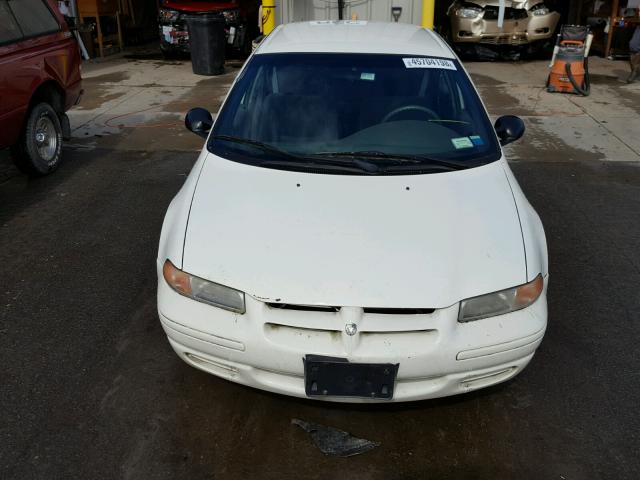 1B3EJ46X1TN267767 - 1996 DODGE STRATUS WHITE photo 9