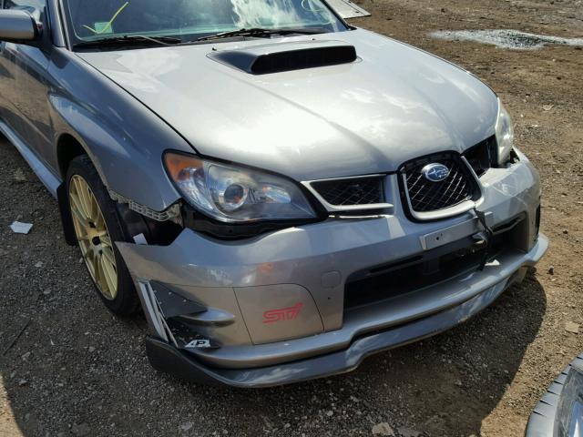 JF1GD70676L519317 - 2006 SUBARU IMPREZA WR GRAY photo 10