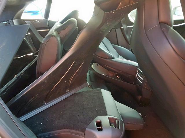 5YJSA1E16HF226408 - 2017 TESLA MODEL S فحمي صورة 6