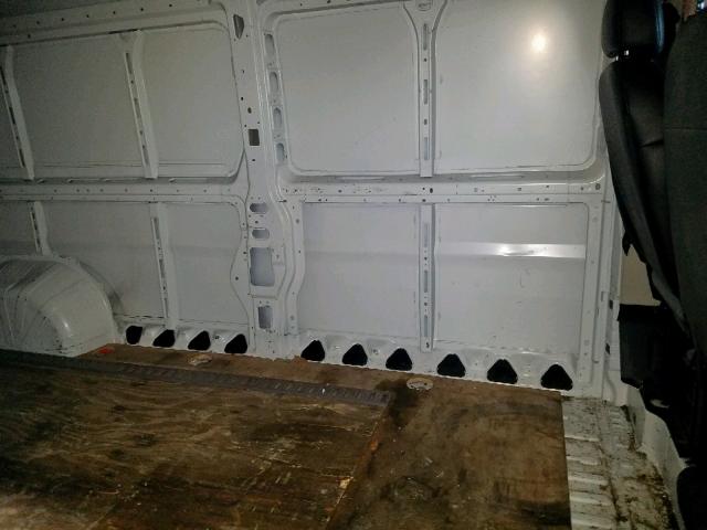 3C6URVJDXFE506819 - 2015 RAM PROMASTER 白色 照片 6