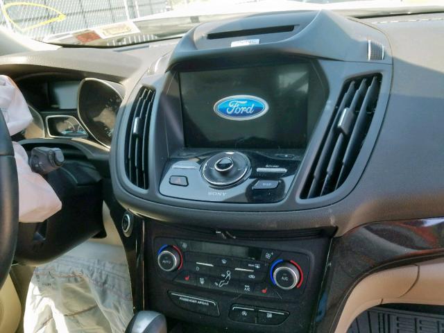 1FMCU9J92HUC70513 - 2017 FORD ESCAPE TIT WHITE photo 9