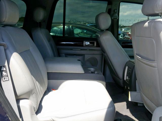 5LMFU28R74LJ10652 - 2004 LINCOLN NAVIGATOR BLUE photo 6